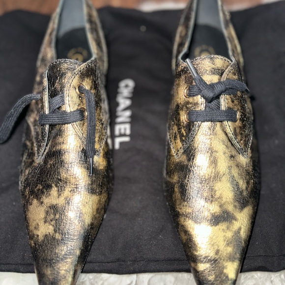 Chanel pointe toe loafers 38 1/2 brand new authentic interlocking CC Logo - Picture 4 of 8